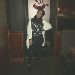 Meet your Posher, Fatima